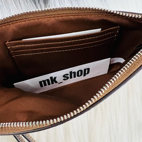 COACH Signature Corner Zip Wristlet Banana Print - Picture 7 of 12